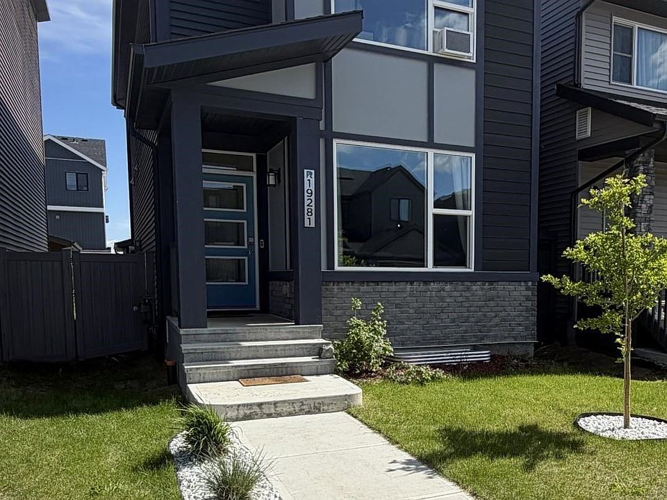1st image of 19281 22a Ave NW