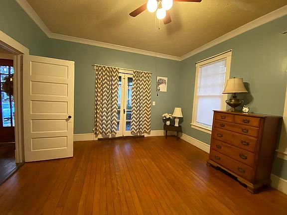 4th image of 639 Dalzell St