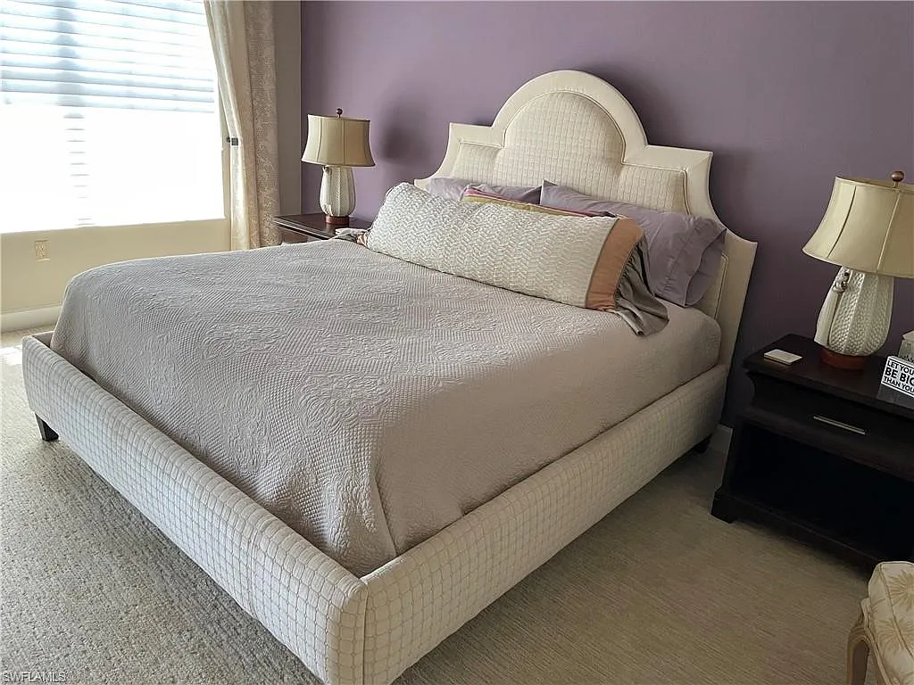 3 bed, 3.0 bath, 2424 sqft, $8,500 — Photo 3