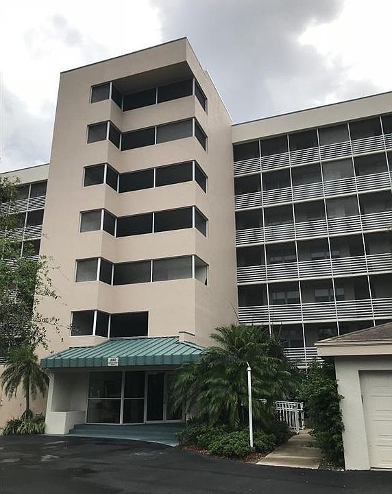 1st image of 290 Naples Cove Dr APT 2304