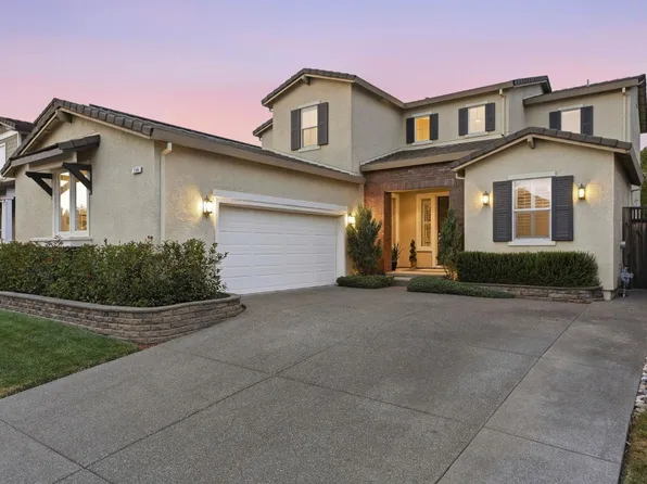 754 Burgundy Way, Windsor, CA 95492
