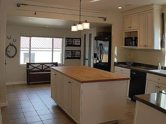 Pantry in corner