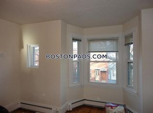 43 Greenwich St #HOUSE, Boston, MA 02120