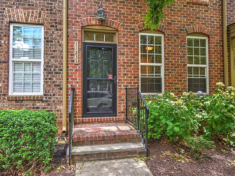 11233 Cedar Walk Ln — Photo 22