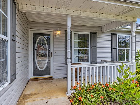 2nd image of 498 Flagstone Dr