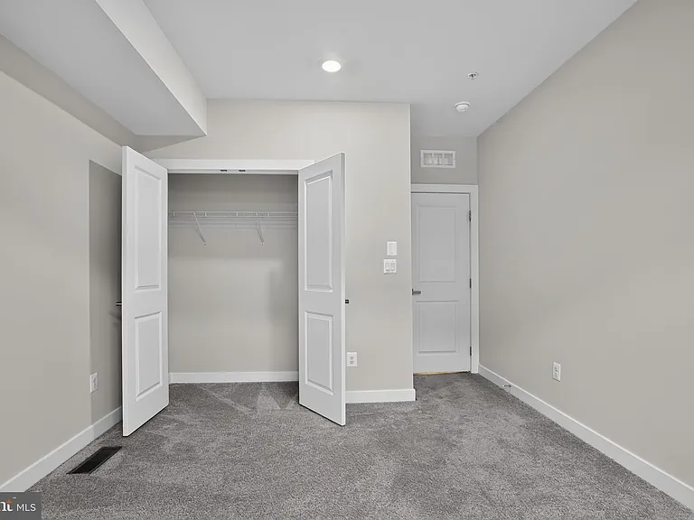 13246 Lake Woodland Way #5A — Photo 34