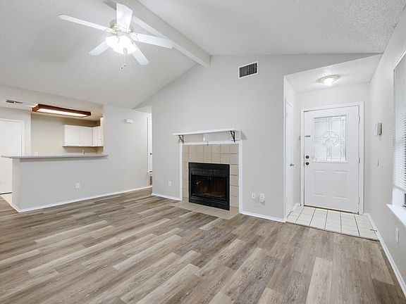 4th image of 1415 Byers Ln