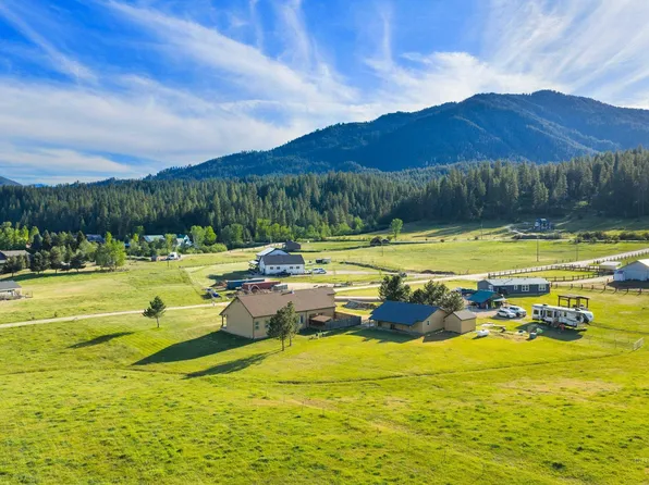 23 Veterinary Way, Garden Valley, ID 83622