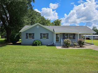 230 Reaves St, Centreville, AL 35042