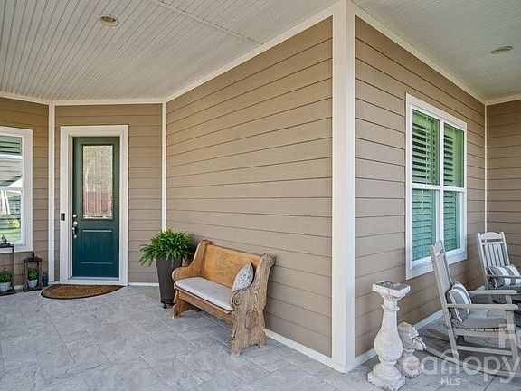 5th image of 1225 Greenland Dr