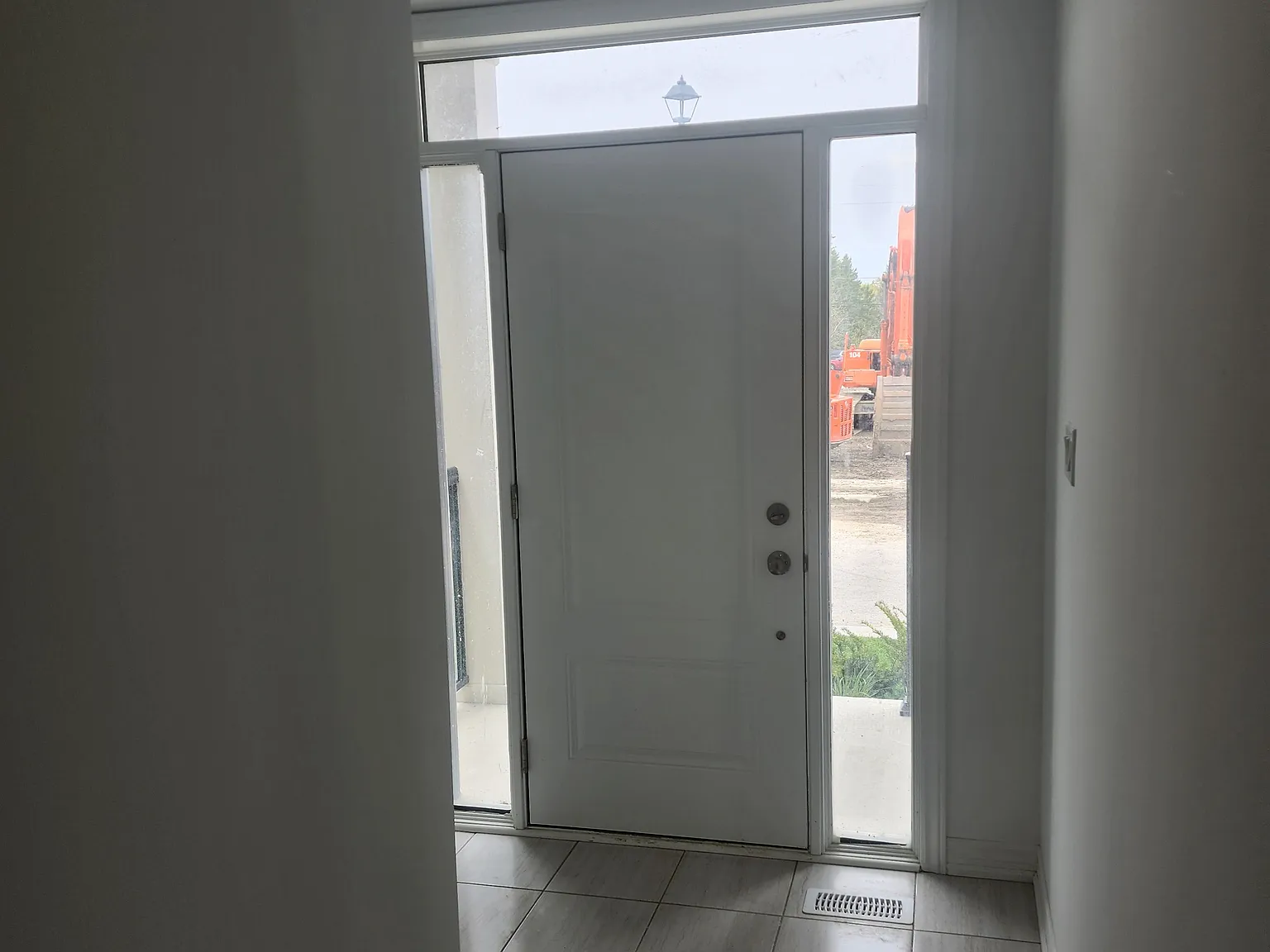 3 bed, $3,300 — Photo 2