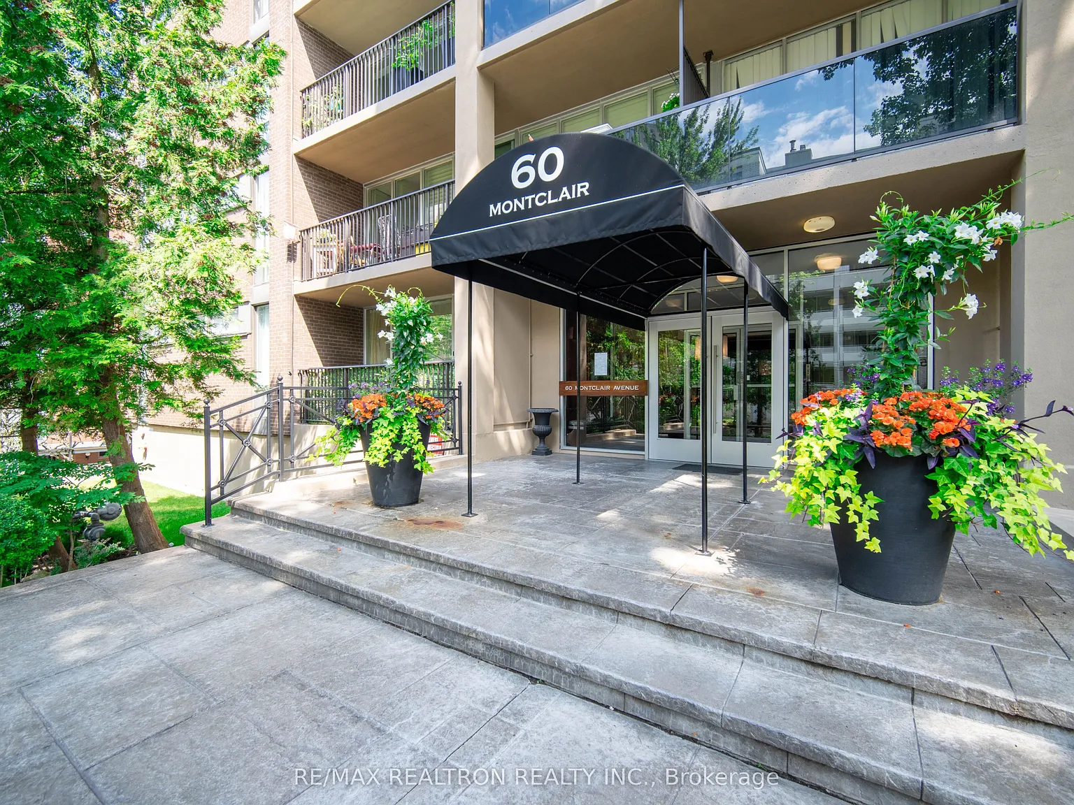 2 bed, $3,800 — Photo 1