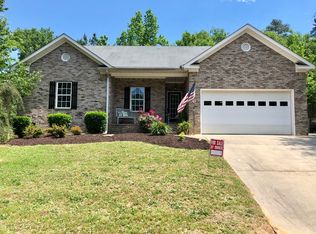 4 Clint Ct, North Augusta, SC 29841