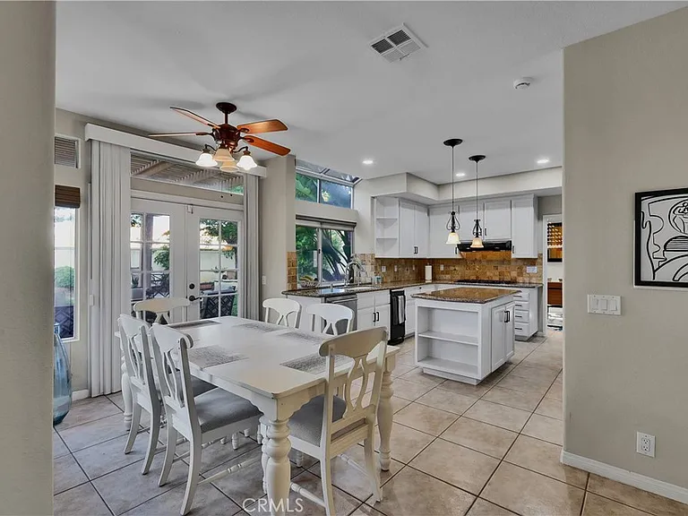 39990 Gibraltar Dr — Photo 30