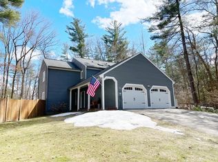 14 Standish Way, Amherst, NH 03031