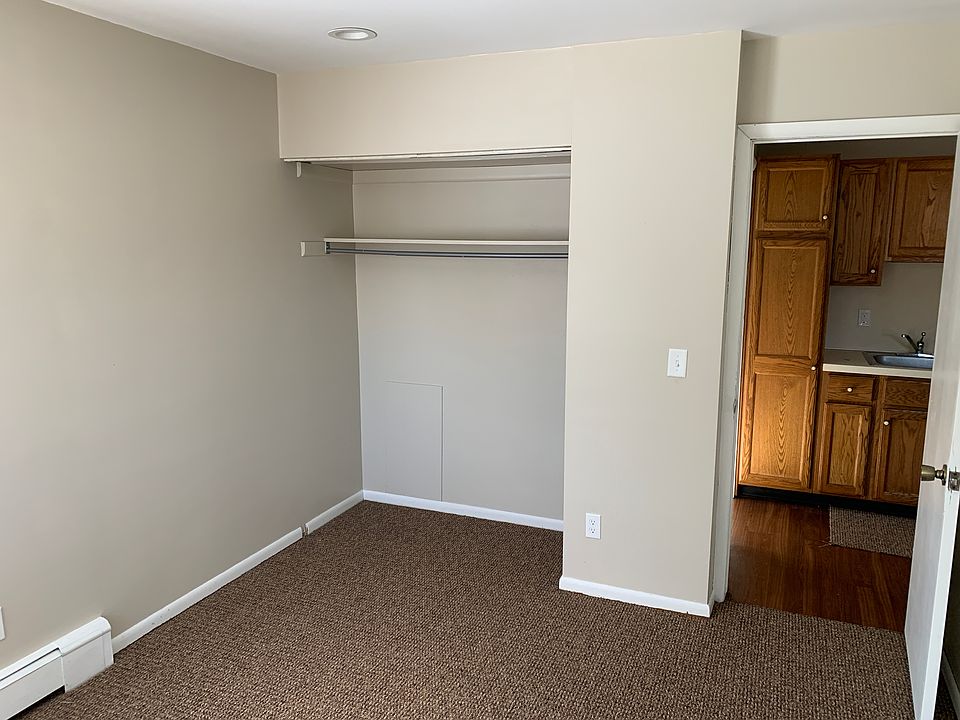 Bedroom 2 closet