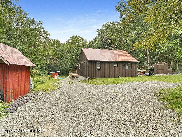 Listing photo 5