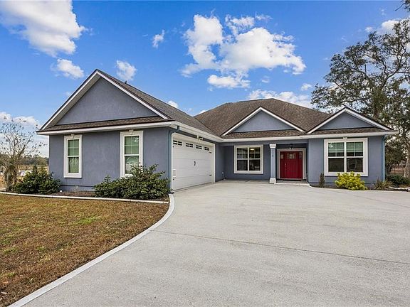 3rd image of 15 Deerwood Cir