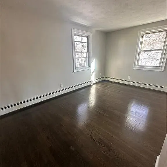76 Lake St #74 — Photo 9