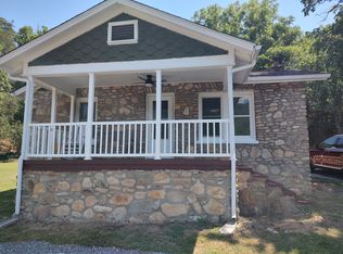 9871 Highway 107, Tuckasegee, NC 28783