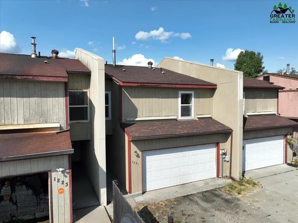 1221 27th Ave, Fairbanks, AK 99701