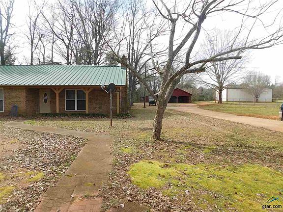 2nd image of 1221 County Road 1519