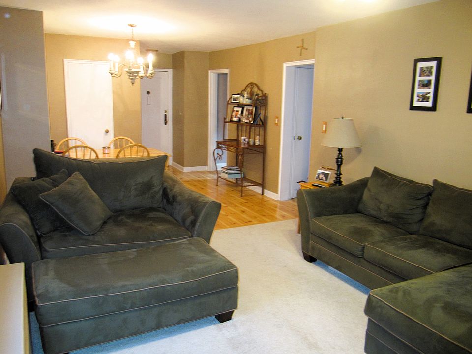 1st image of 330 S Broadway Unit D7