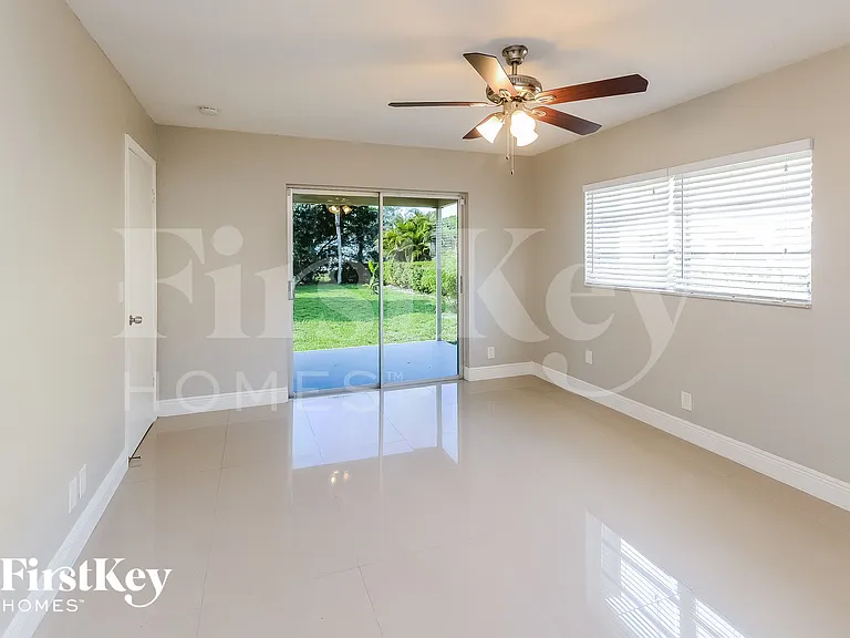 3631 NW 108th Dr — Photo 9