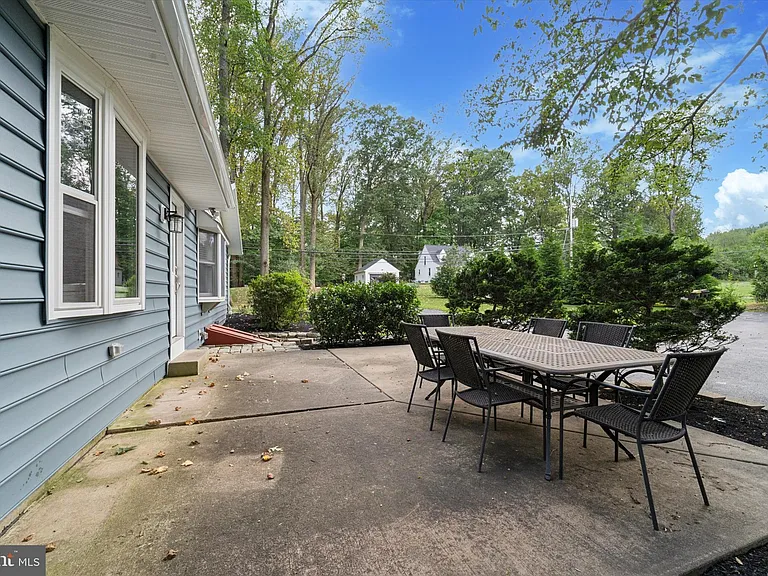 3249 Mill Rd — Photo 19
