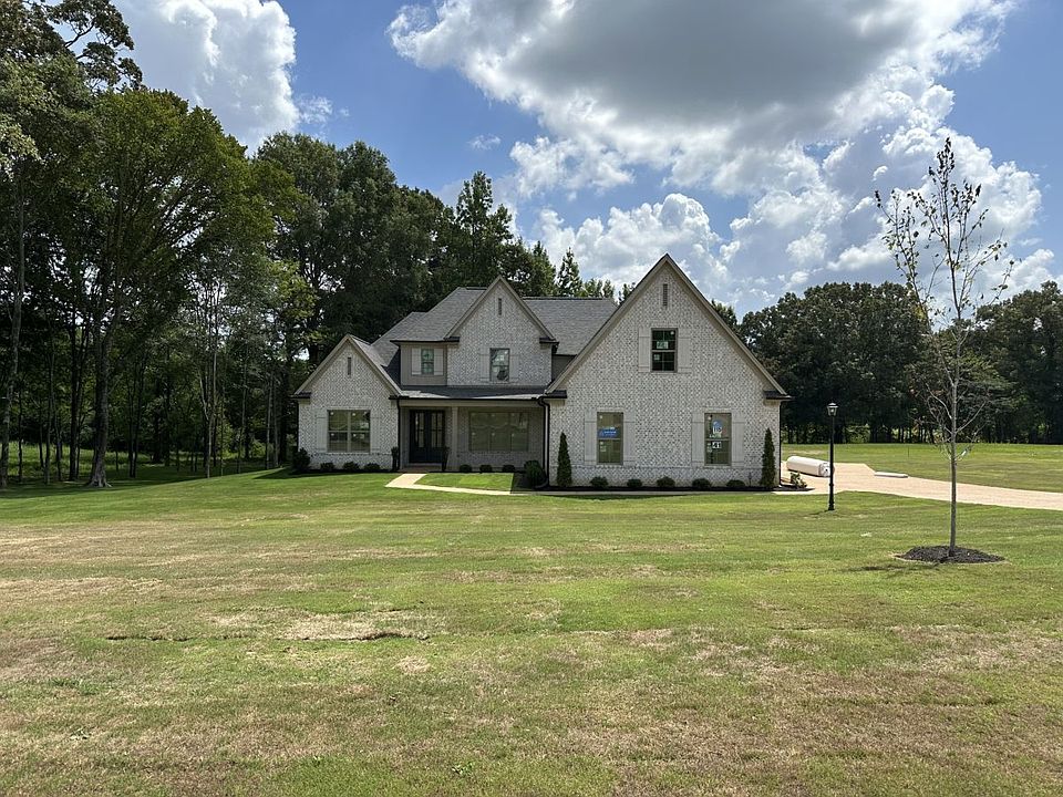 Exterior Front NEW