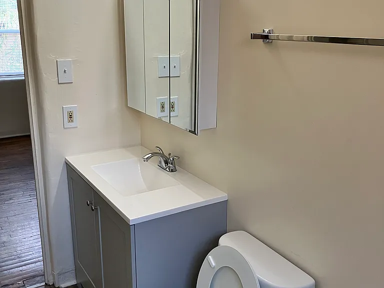 1903 Gold Ave SE #1 — Photo 15