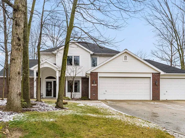 5436 Bear Creek Pass, Auburn, IN 46706