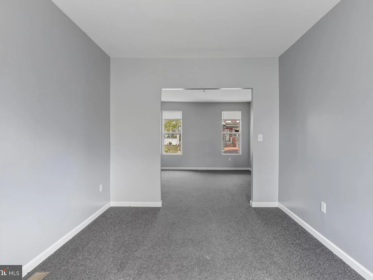 3 bed, 1.0 bath, 1240 sqft, $1,500 — Photo 4