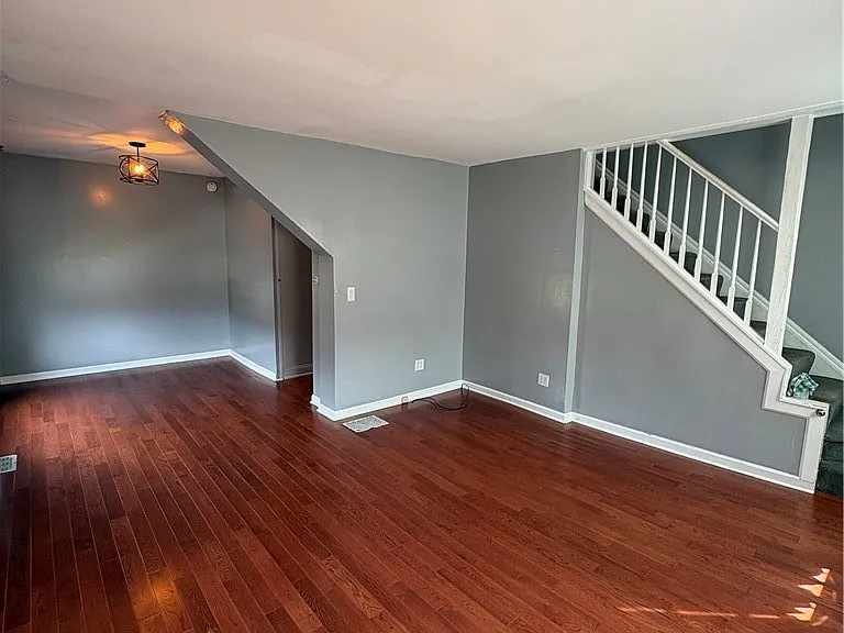 57 Abbottsford Pl — Photo 20