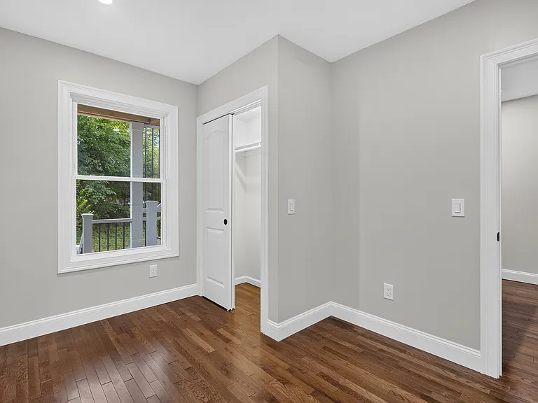 24 Dean St #1 — Photo 17