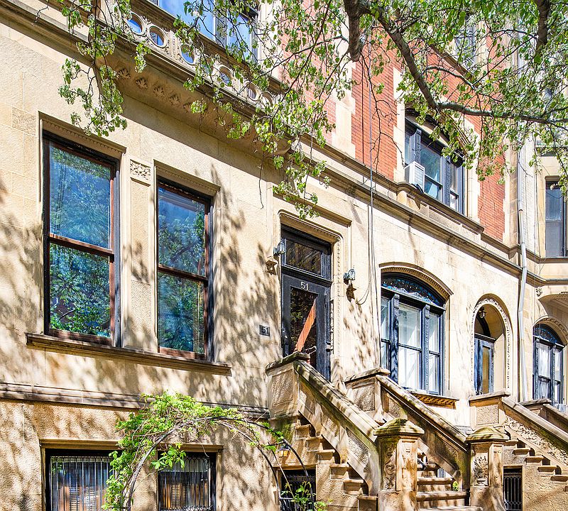 1st image of 51 W 73rd St #1