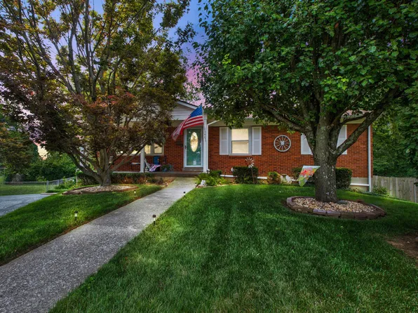 1806 Sarasota Ct, Lexington, KY 40505