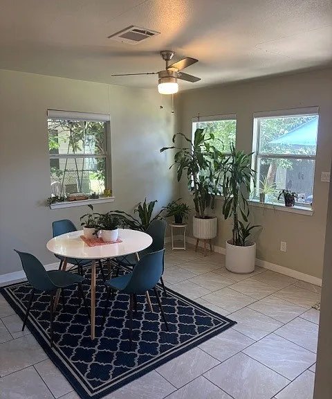 7208 Geneva Dr — Photo 11