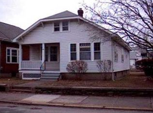 50 Perrin Ave, Pawtucket, RI 02861