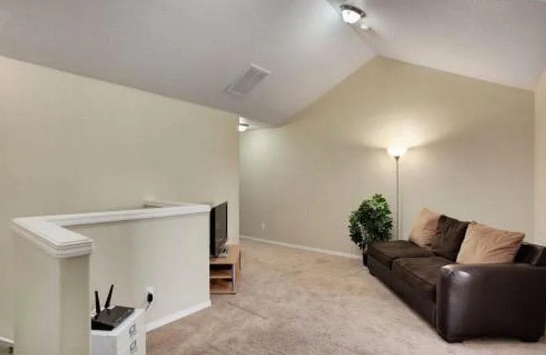 2444 NW Crosswater Ter — Photo 10