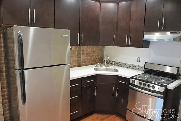 Rented by City Connections Realty | media 29