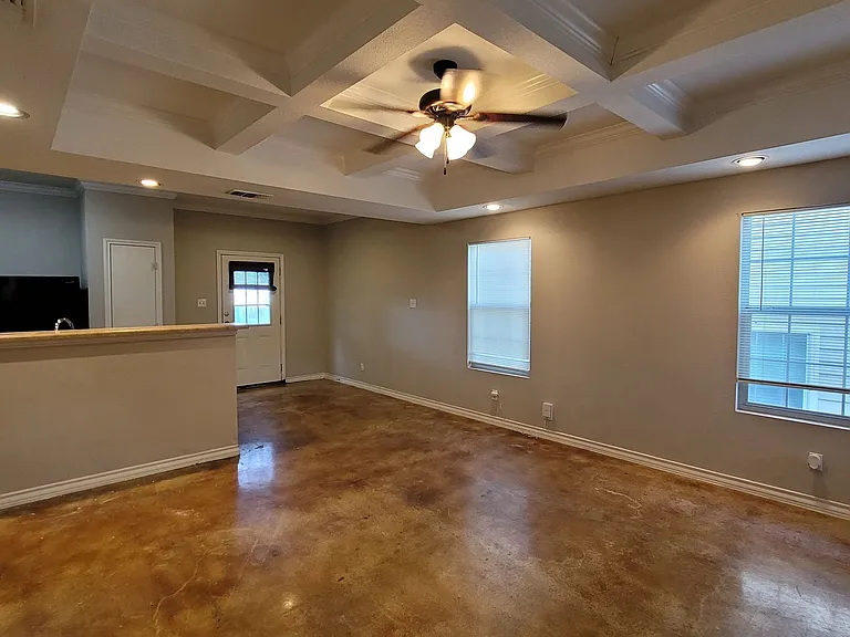 5010 Summit Wood — Photo 5