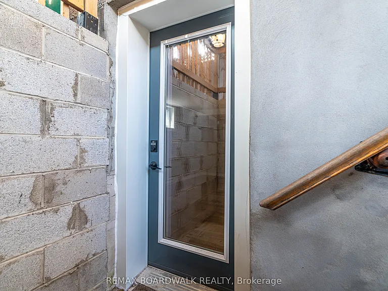 948 Parkhurst Blvd #B — Photo 3