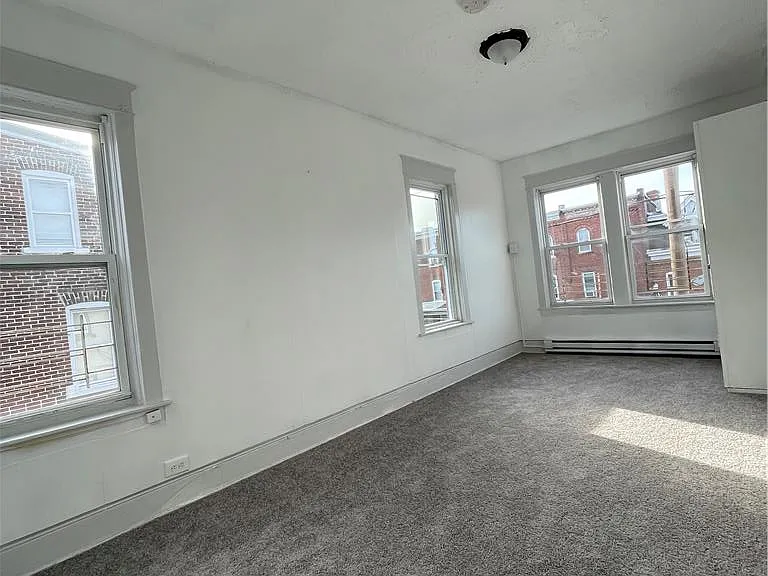 408 W Washington St #3W — Photo 9
