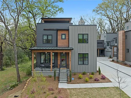 1231 Holly St NW Photo 1