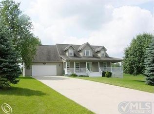 9444 Arbor Ln, Goodrich, MI 48438