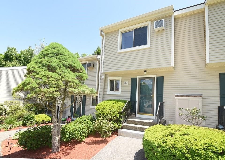 1st image of 2605 Village Drive