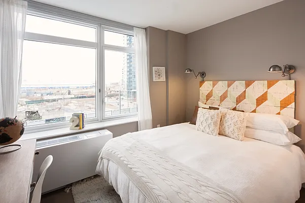 Rented by MNS | media 50