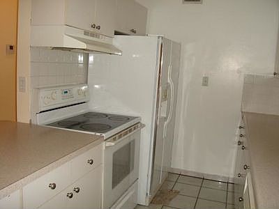 4th image of 11604 NW 29th Ct #2-C