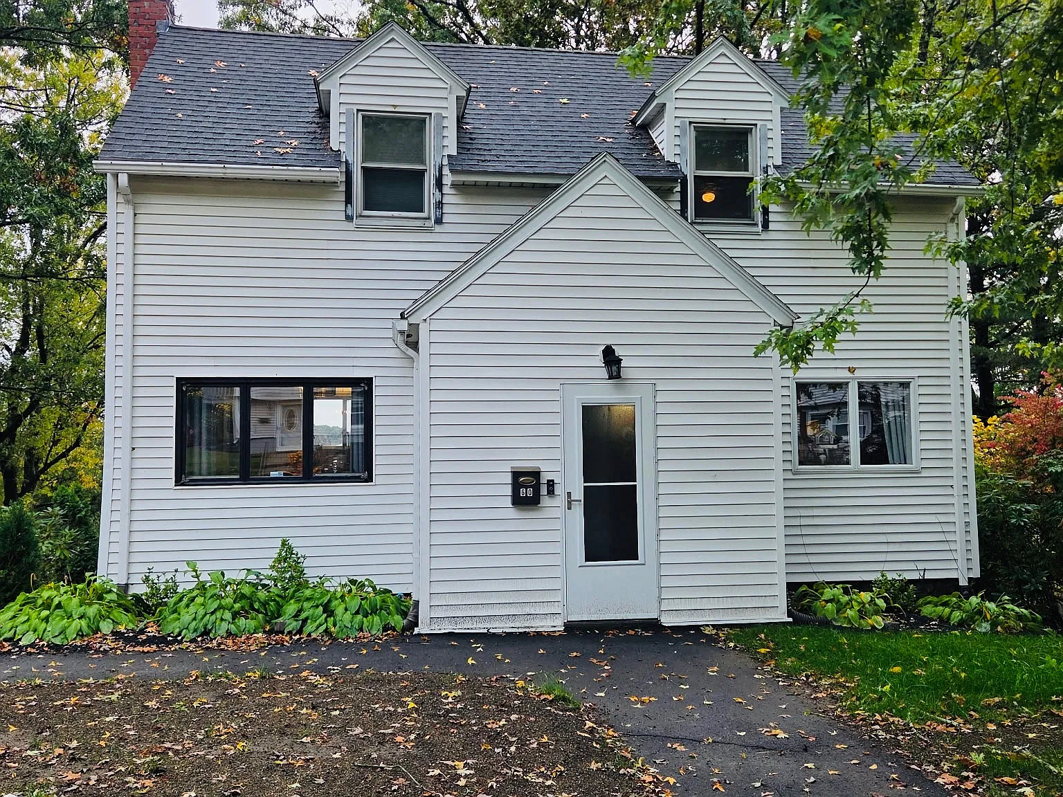2 bed, 945 sqft, $2,500 — Photo 1
